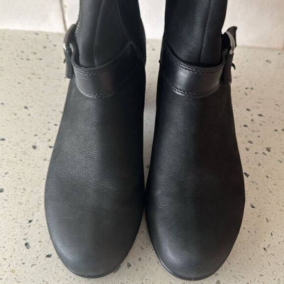 Ecco Women’s Black Leather Tall/Mid Calf Zip Close Regular/Wide Calf Boots Sz 39 - Picture 13 of 16